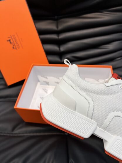 Hermes men's white soft and comfortable casual sports shoes - Image 7