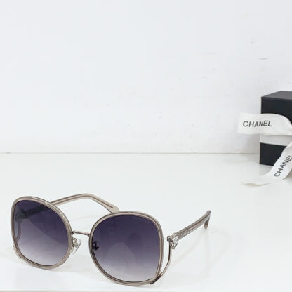 Chanel Fashion Sunglasses - Image 8