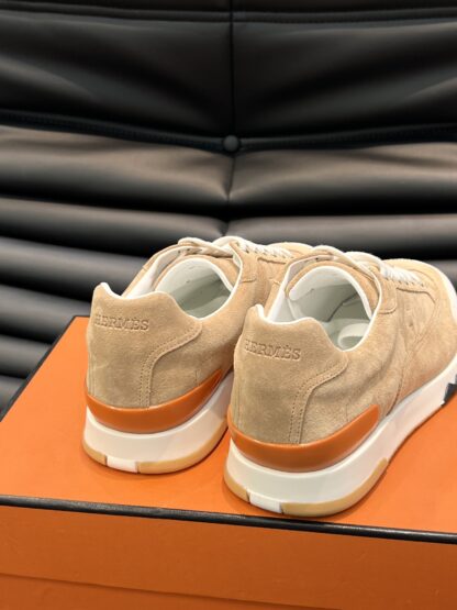 Hermès France Paris catwalk model milk tea color classic casual shoes - Image 7