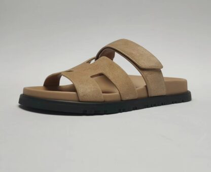 Hermès Couple's Apricot Braided Slippers - Image 7