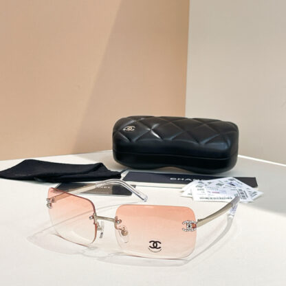 Chanel Fashion Sunglasses - Image 8