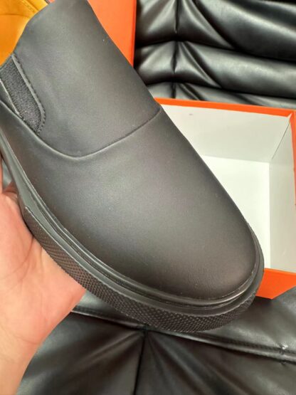 Hermès black leather luxury loafers - Image 7
