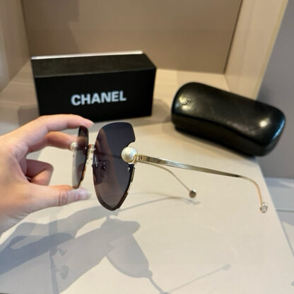Chanel Fashion Sunglasses - Image 8