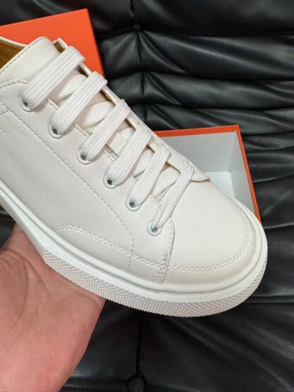 Hermes white leather high-end casual shoes - Image 7