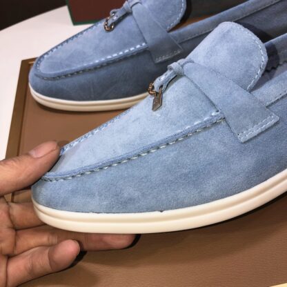 Hermès couple light blue high-end classic loafers - Image 7