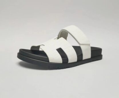 Hermès Couple Braided White and Black Slippers - Image 3