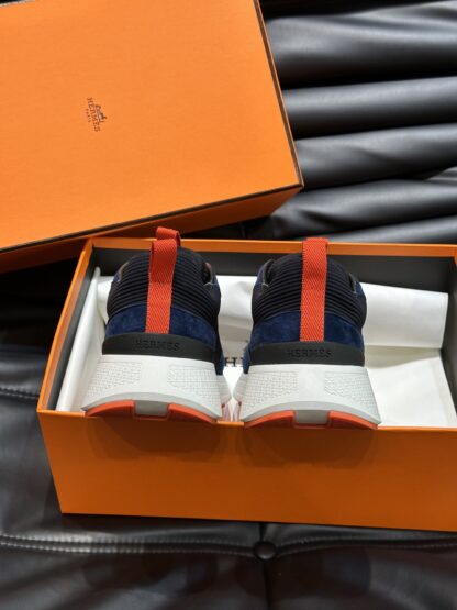 Hermes high-end men's black and blue round toe fashion casual sports shoes - Image 7