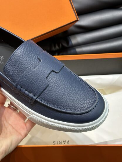 Hermès classic men's dark blue soft and durable casual loafers - Image 7