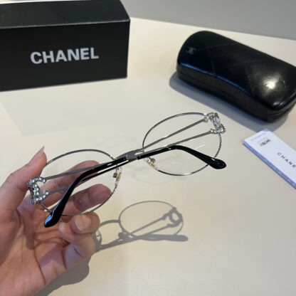 Chanel Fashion Sunglasses - Image 8