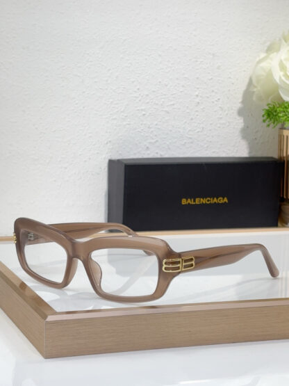 Balenciaga fashion sunglasses - Image 7