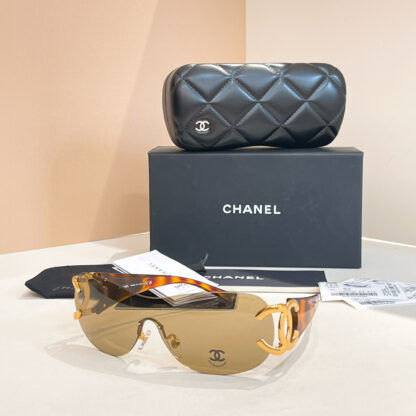 Chanel Fashion Sunglasses - Image 8