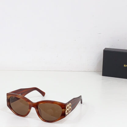 Balenciaga fashion sunglasses - Image 7