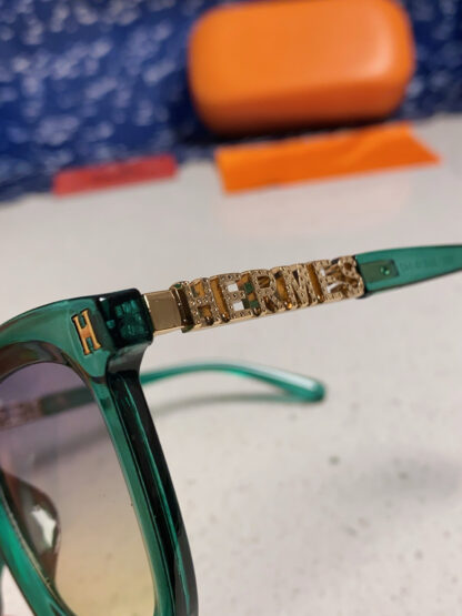 Hermès Retro Square Versatile Women's Sunglasses - Image 7