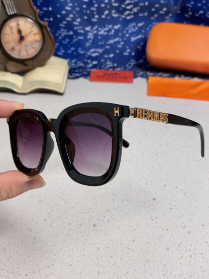 Hermès retro square versatile high-end sunglasses - Image 6