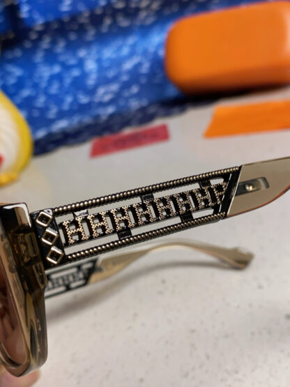 Hermes Retro Fashion Cat Eye Sunglasses - Image 6