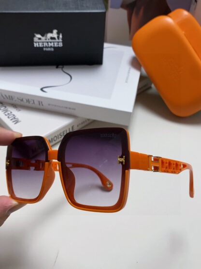 Hermès Fashion Sunglasses - Image 6