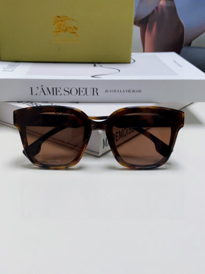 BURBERRY Fashion Temperament Sunglasses - Image 8