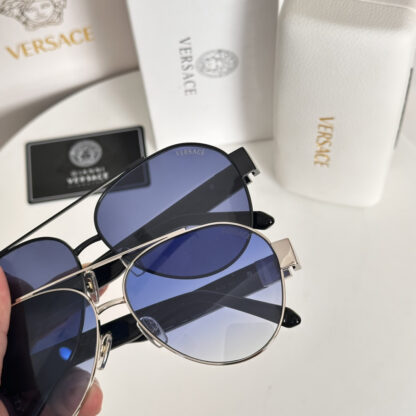 Versace fashion trend sunglasses - Image 7