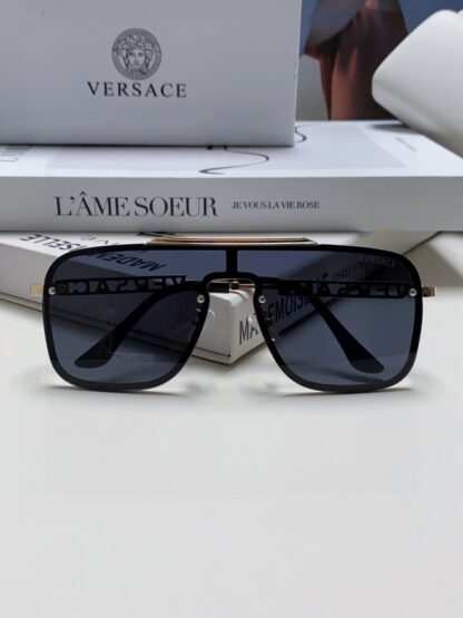 Versace fashion trend sunglasses - Image 7