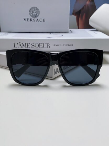 Versace fashion trend sunglasses - Image 7