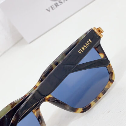 Versace fashion trend sunglasses - Image 7
