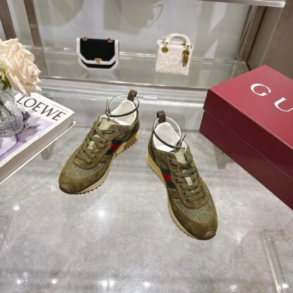 Gucci removable and adjustable ankle strap sneakers - Image 8
