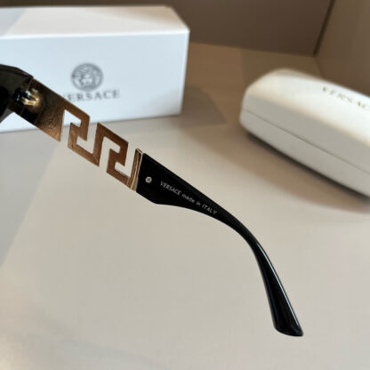 Versace fashion trend sunglasses - Image 7