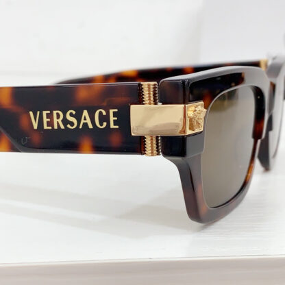 Versace fashion trend sunglasses - Image 7