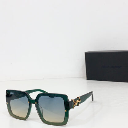 Yves Saint Laurent fashion sunglasses - Image 7