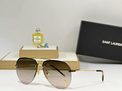 Yves Saint Laurent fashion sunglasses - Image 7
