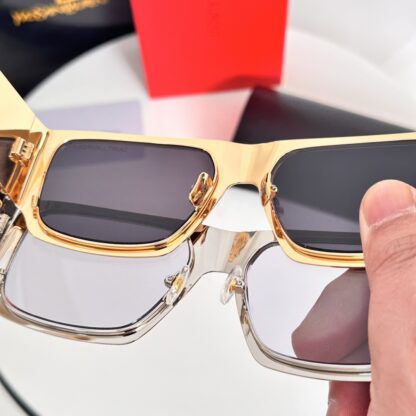 Yves Saint Laurent fashion sunglasses - Image 7