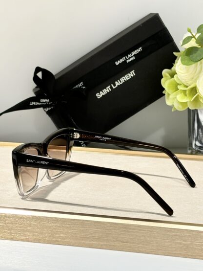 Yves Saint Laurent fashion sunglasses - Image 7