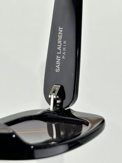 Yves Saint Laurent fashion sunglasses - Image 8