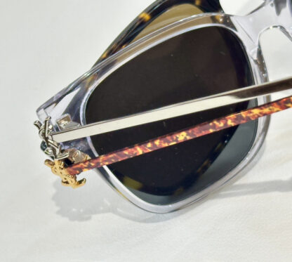 Yves Saint Laurent fashion sunglasses - Image 6