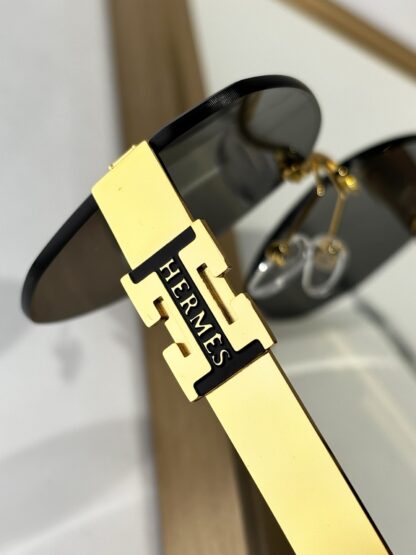Hermès Fashion Sunglasses - Image 6