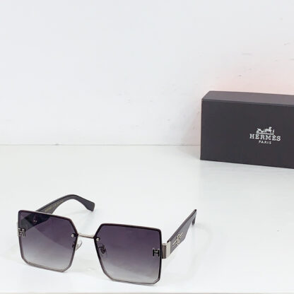 Hermès Fashion Sunglasses - Image 7