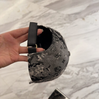Louis Vuitton all-match baseball cap - Image 7