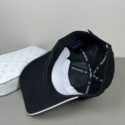 Louis Vuitton versatile fashion baseball cap - Image 7