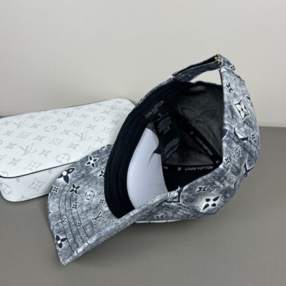 Louis Vuitton Baseball Cap - Image 7