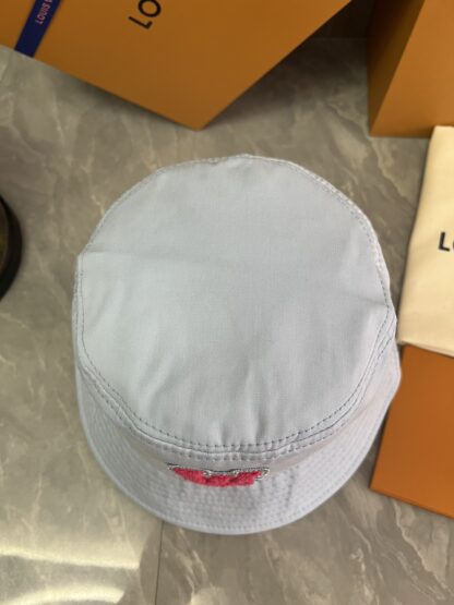 Louis Vuitton Spring and Summer New Bucket Hat Signature Cotton Hat - Image 7