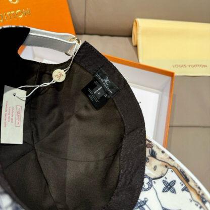 Louis Vuitton Animal Printed Hat - Image 7