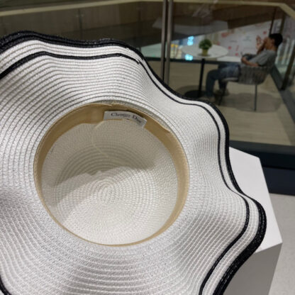 Dior exquisite bow sun hat - Image 7