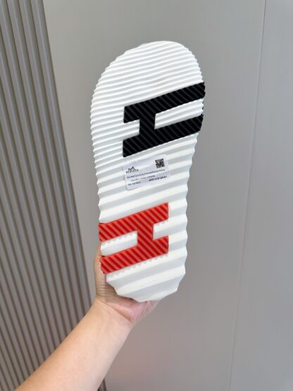 Hermès men's black and orange ultra-light and comfortable slippers - Image 7