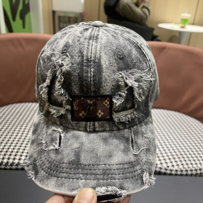 Louis Vuitton denim ripped baseball cap - Image 7