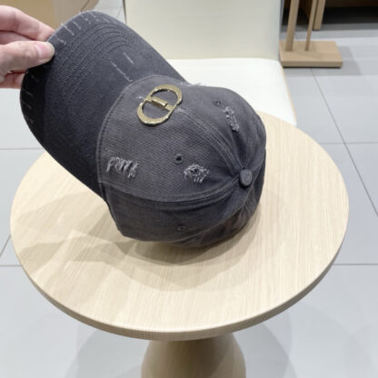 Dior stylish simple baseball cap - Image 8