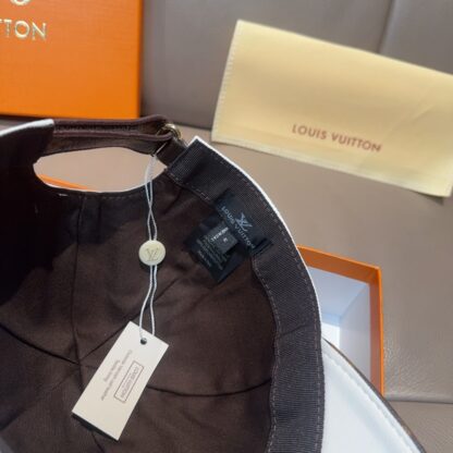 Louis Vuitton quatrefoil embroidered baseball cap - Image 7