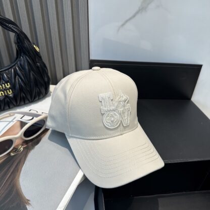 Louis Vuitton new baseball cap - Image 7