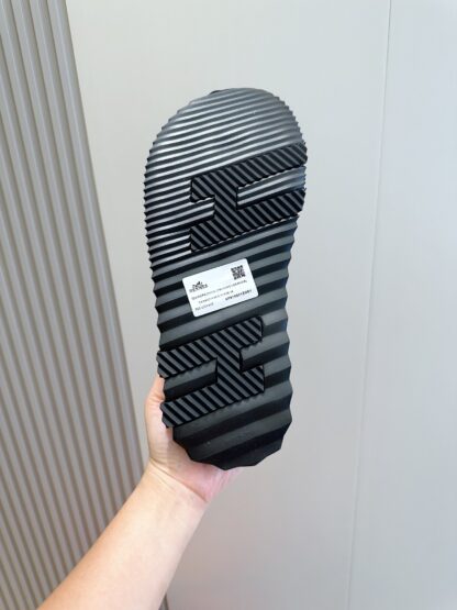 Hermès Men's Pure Black Cross Ultra Lightweight Comfort Slippers - Image 7