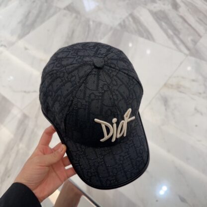 Dior Fashion Casual Embroidered Baseball Cap - Image 8