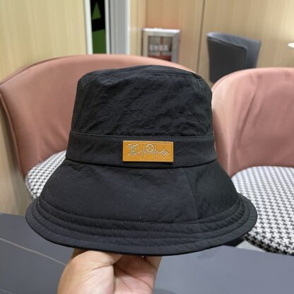 Louis Vuitton spring and summer all-match leisure sunshade sun basin - Image 6
